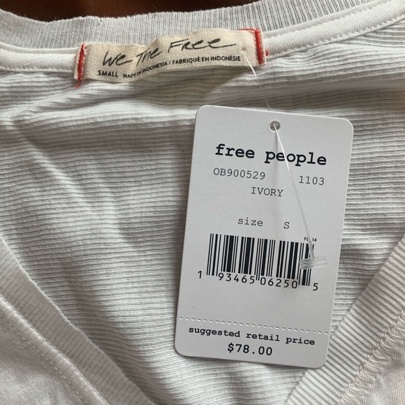FREE PEOPLE CATCH WAVE TEE IVORY NWT BOHO LONG Style - Picture 3 of 3